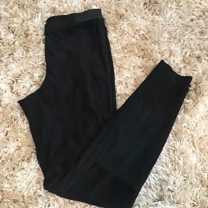 Stretch velvet leggings